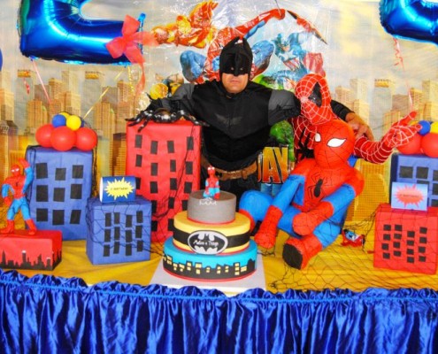 Festa di Compleanno a tema Supereroi