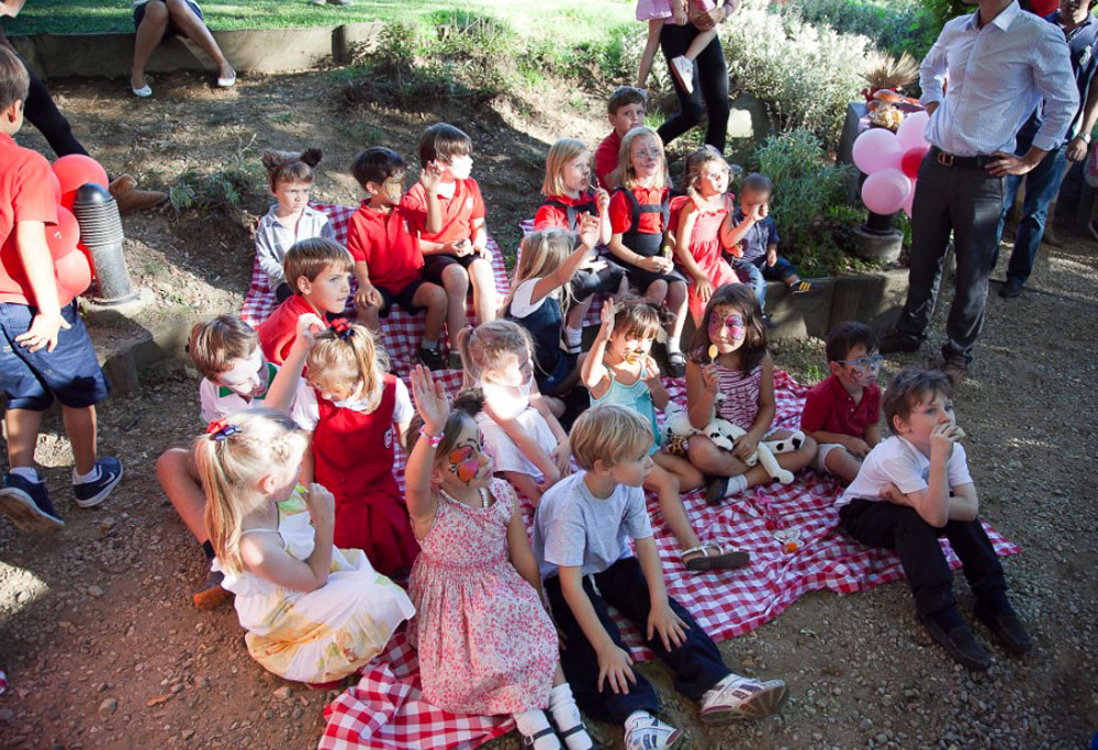 Pin nic party per bambine